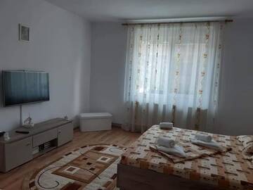Фото номера Вилла с 3 спальнями Дома для отпуска Casa Ducana г. Оршова 101