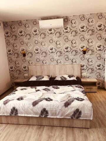 Фото номера Номер Делюкс (для 2 взрослых и 1 ребенка) Гостевой дом Casa Clau Cazare Orșova г. Оршова 6