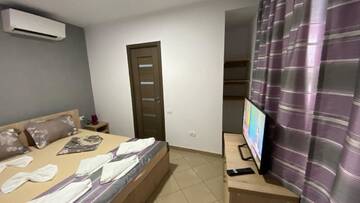 Фото номера Двухместный номер с 1 кроватью Гостевой дом Casa Clau Cazare Orșova г. Оршова 11