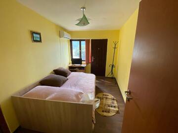 Фото номера Двухместный номер с 1 кроватью, вид на озеро Гостевой дом Casa Alexandreea г. Оршова 2